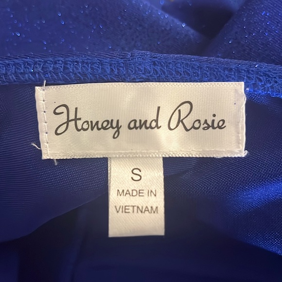 Honey and Rosie Homecoming Dress - Picture 3 of 4